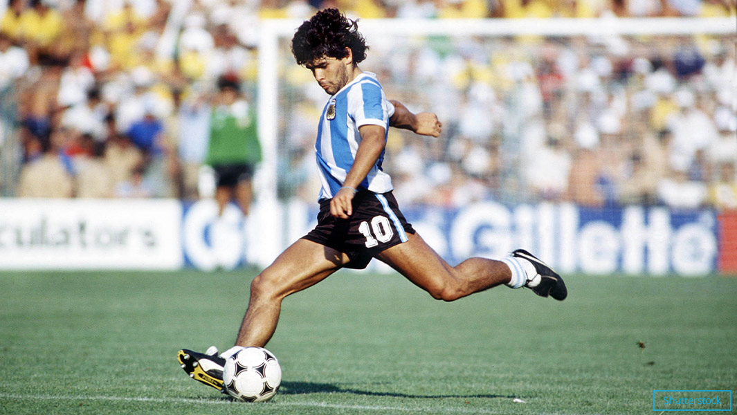 Detail Foto Diego Maradona Nomer 16