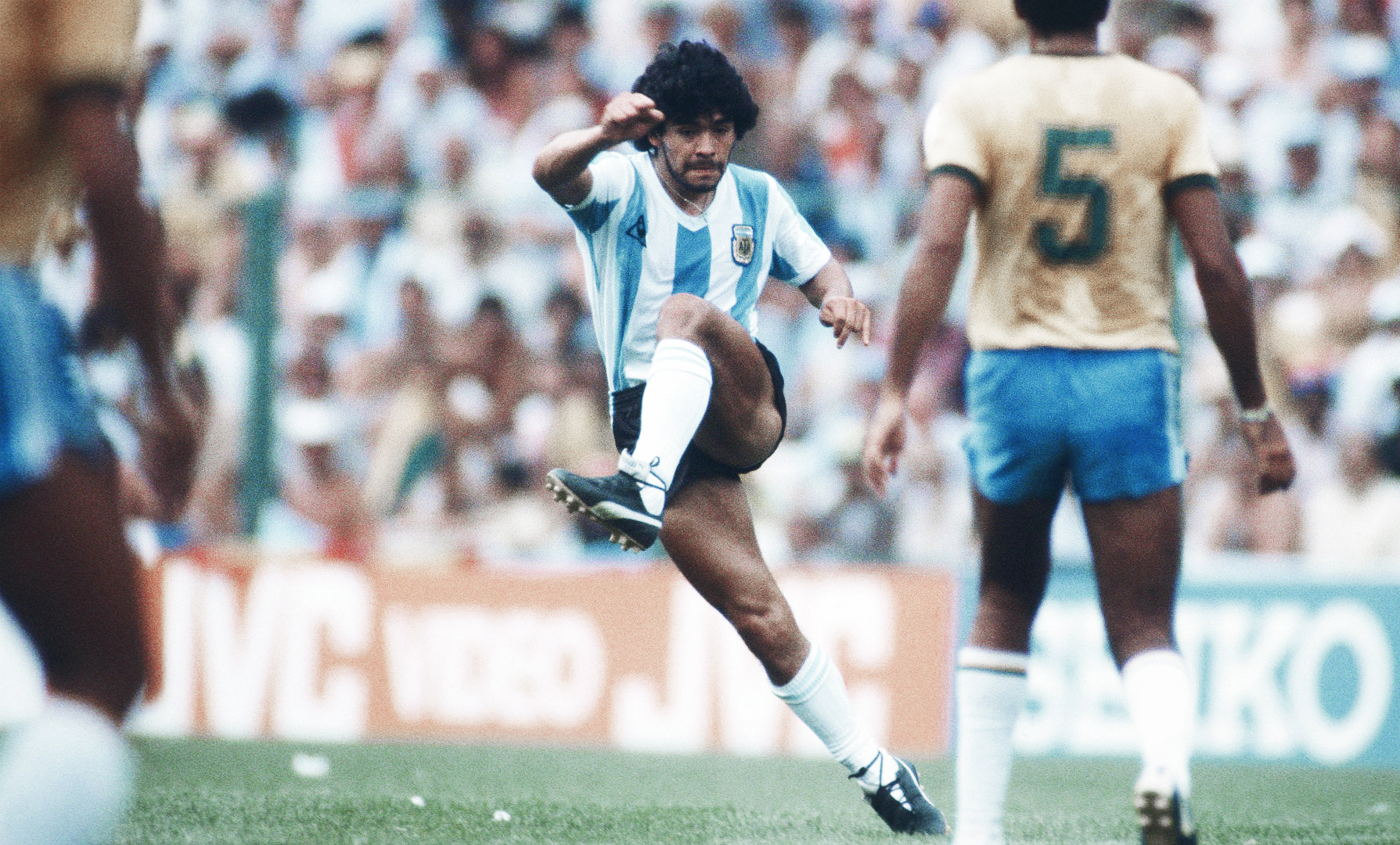 Detail Foto Diego Maradona Nomer 38