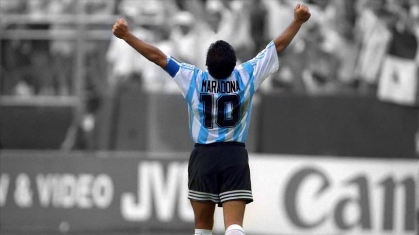 Detail Foto Diego Maradona Nomer 55