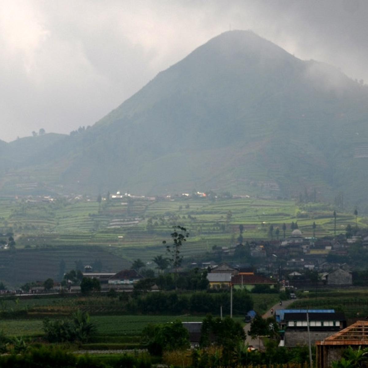 Detail Foto Dieng Wonosobo Nomer 39