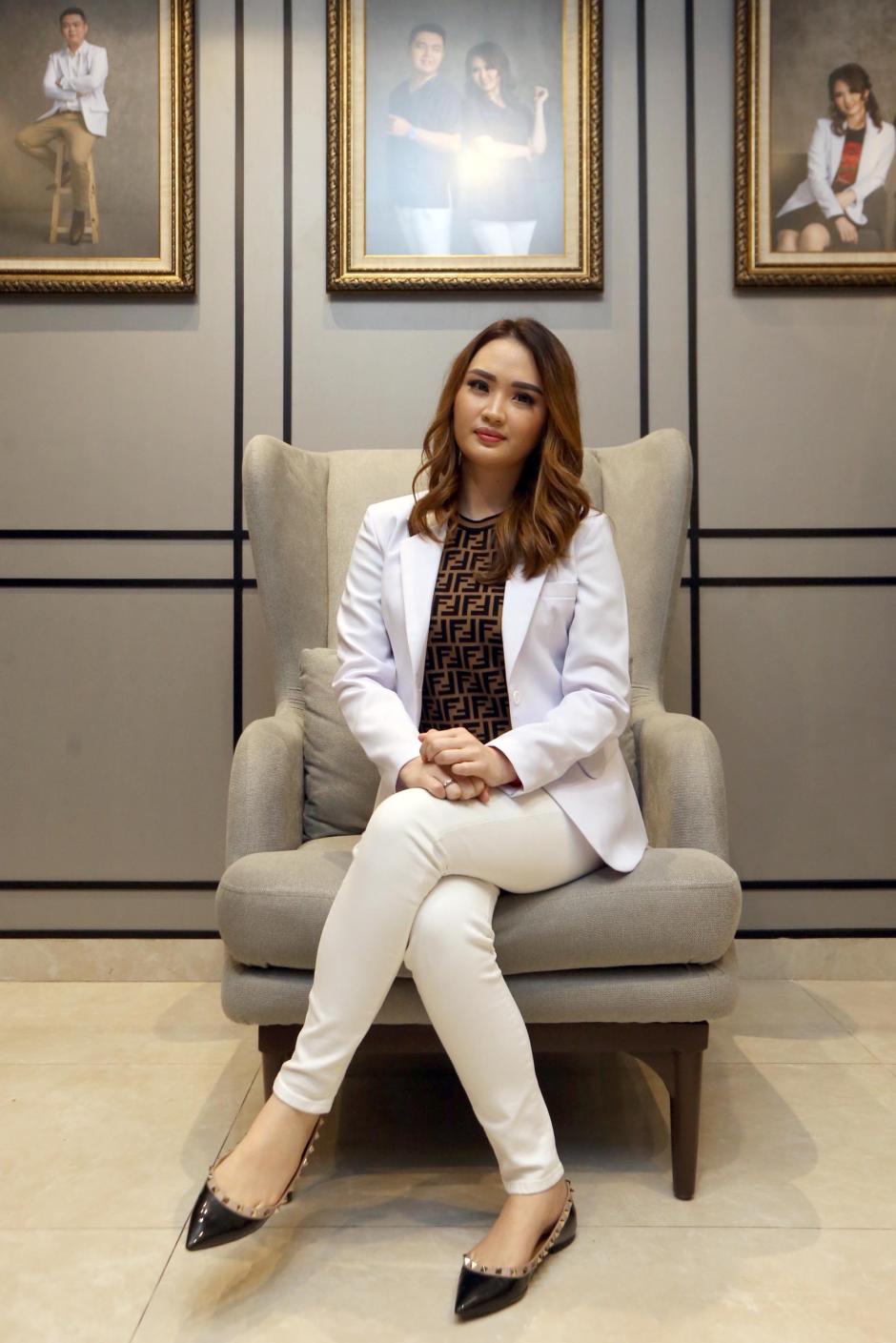 Detail Foto Dokter Cantik Nomer 33