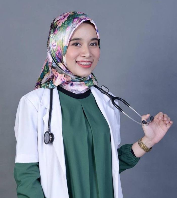 Detail Foto Dokter Cantik Nomer 3