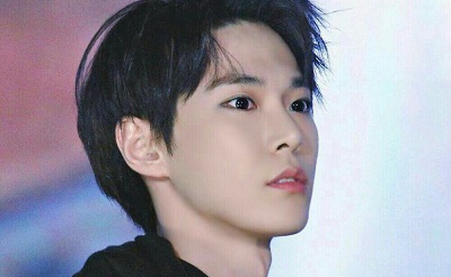 Detail Foto Doyoung Nct Nomer 23