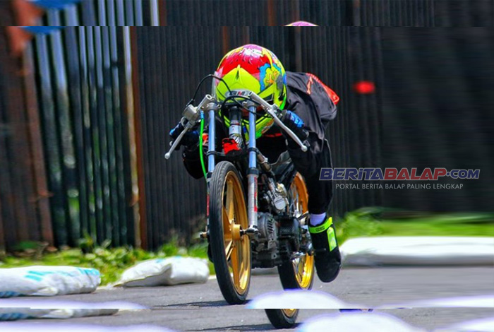 Detail Foto Drag Bike Keren Nomer 18