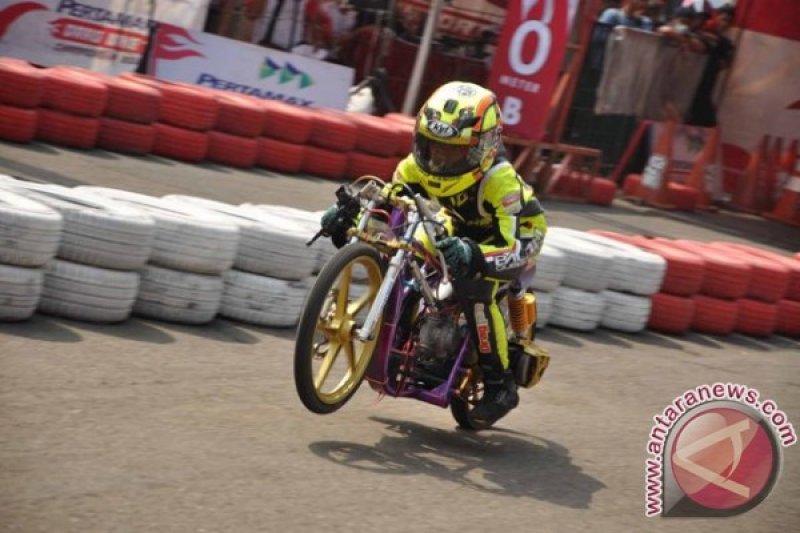 Detail Foto Drag Bike Keren Nomer 49