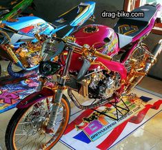 Detail Foto Drag Keren Nomer 40