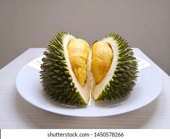 Detail Foto Durian Musang King Nomer 35