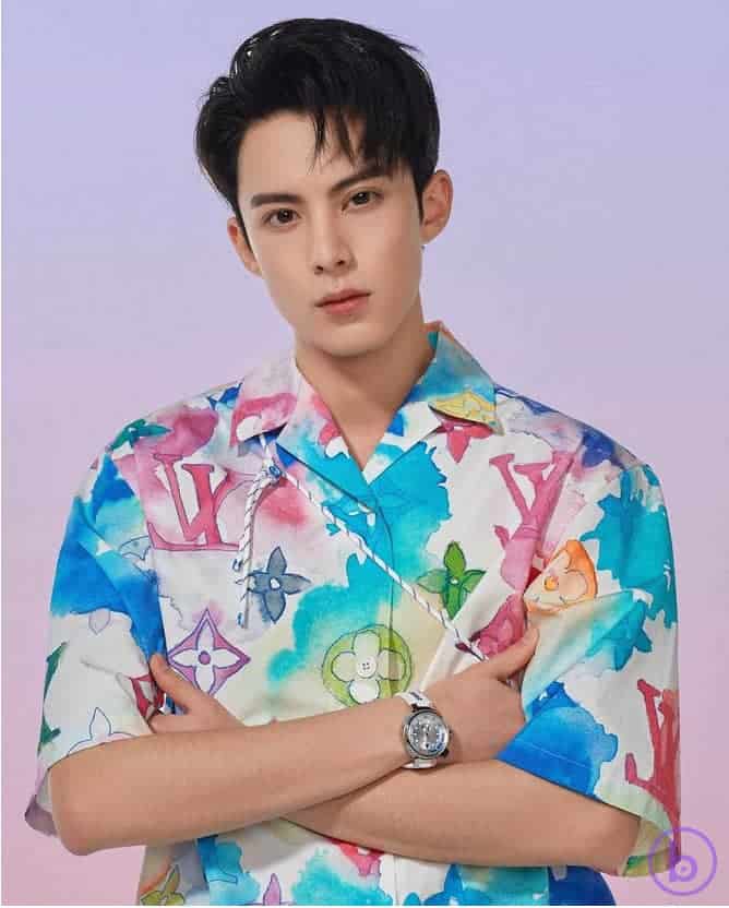 Detail Foto Dylan Wang Nomer 22