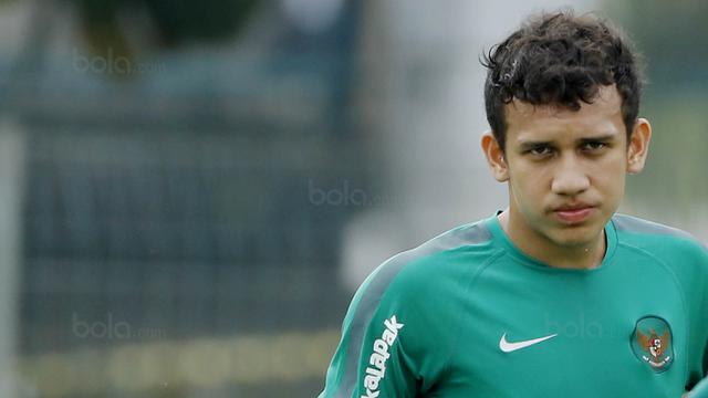 Download Foto Egy Maulana Vikri Nomer 11