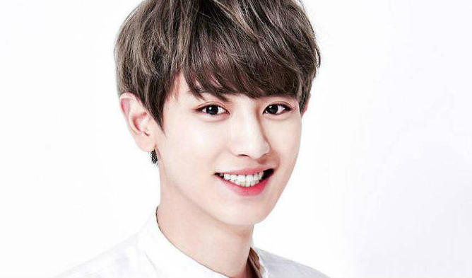 Detail Foto Exo Chanyeol Nomer 45