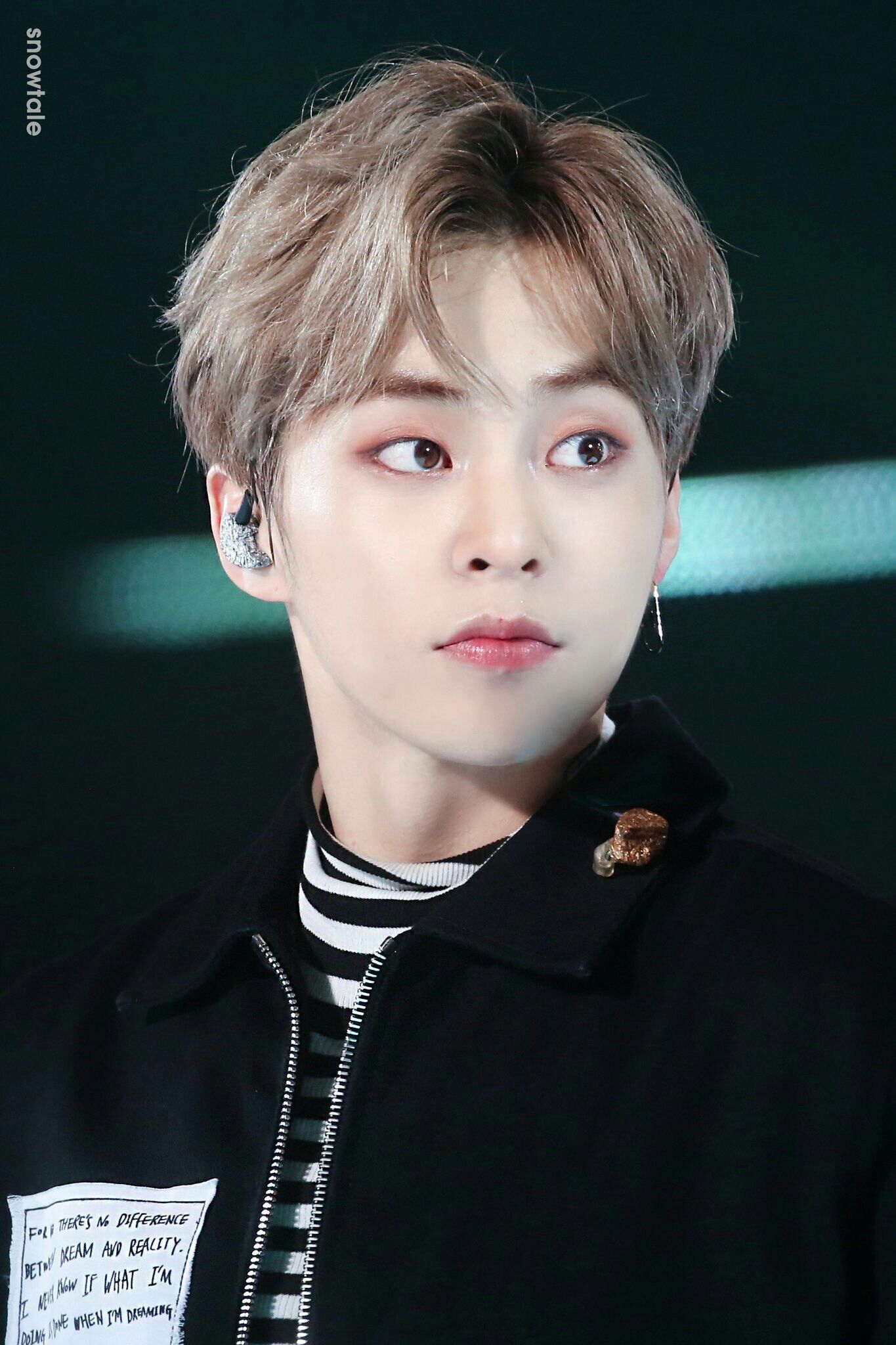 Detail Foto Exo Xiumin Nomer 53