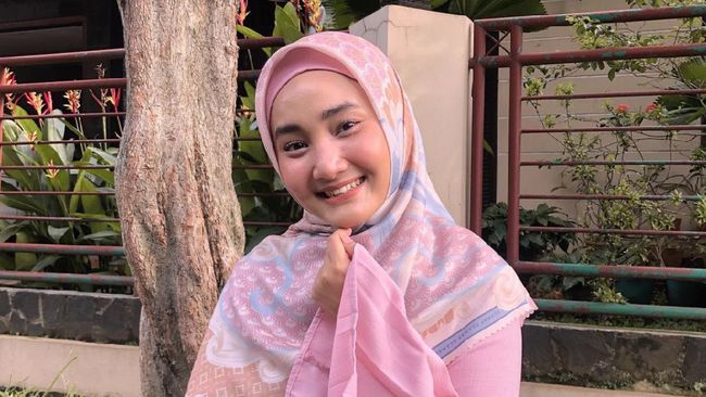 Detail Foto Fatin Shidqia Lubis Terbaru Nomer 19