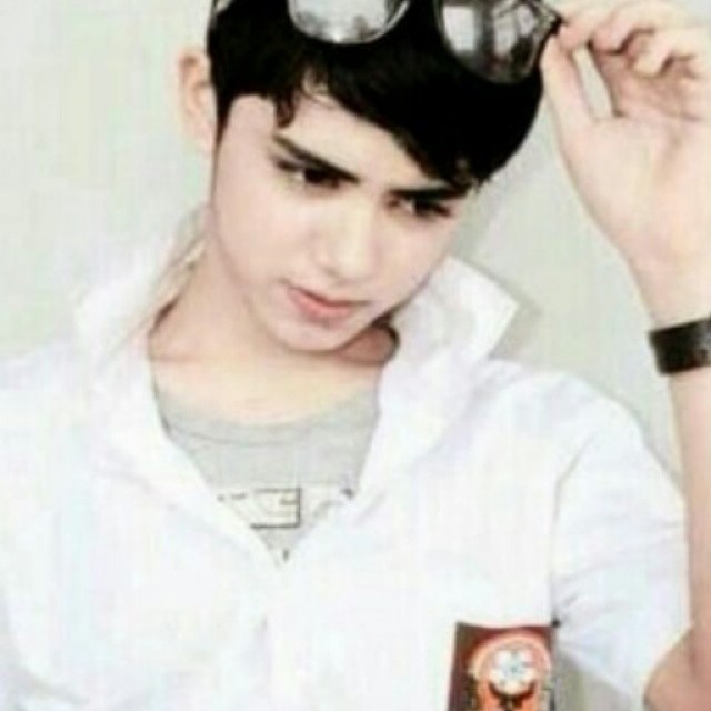 Detail Foto Foto Aliando Syarief Nomer 25