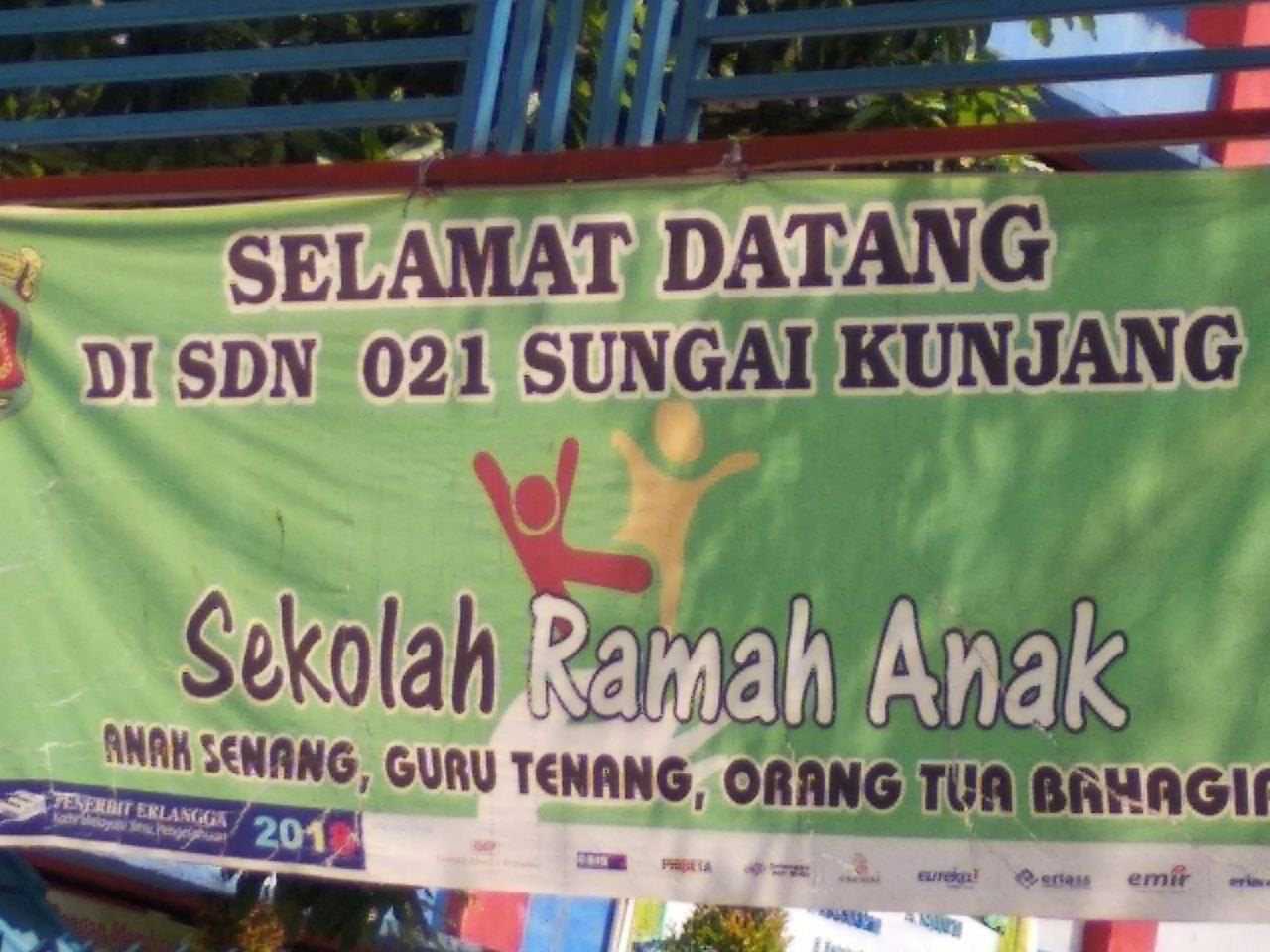 Detail Banner Sekolah Ramah Anak Nomer 25
