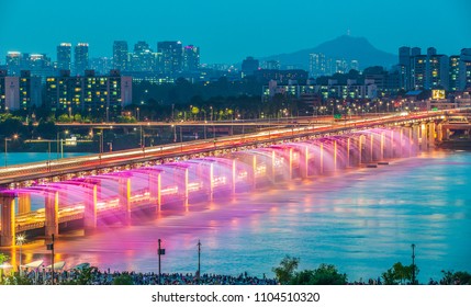 Detail Banpo Bridge Korea Nomer 6