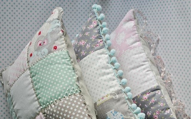 Detail Bantal Kain Perca Nomer 54