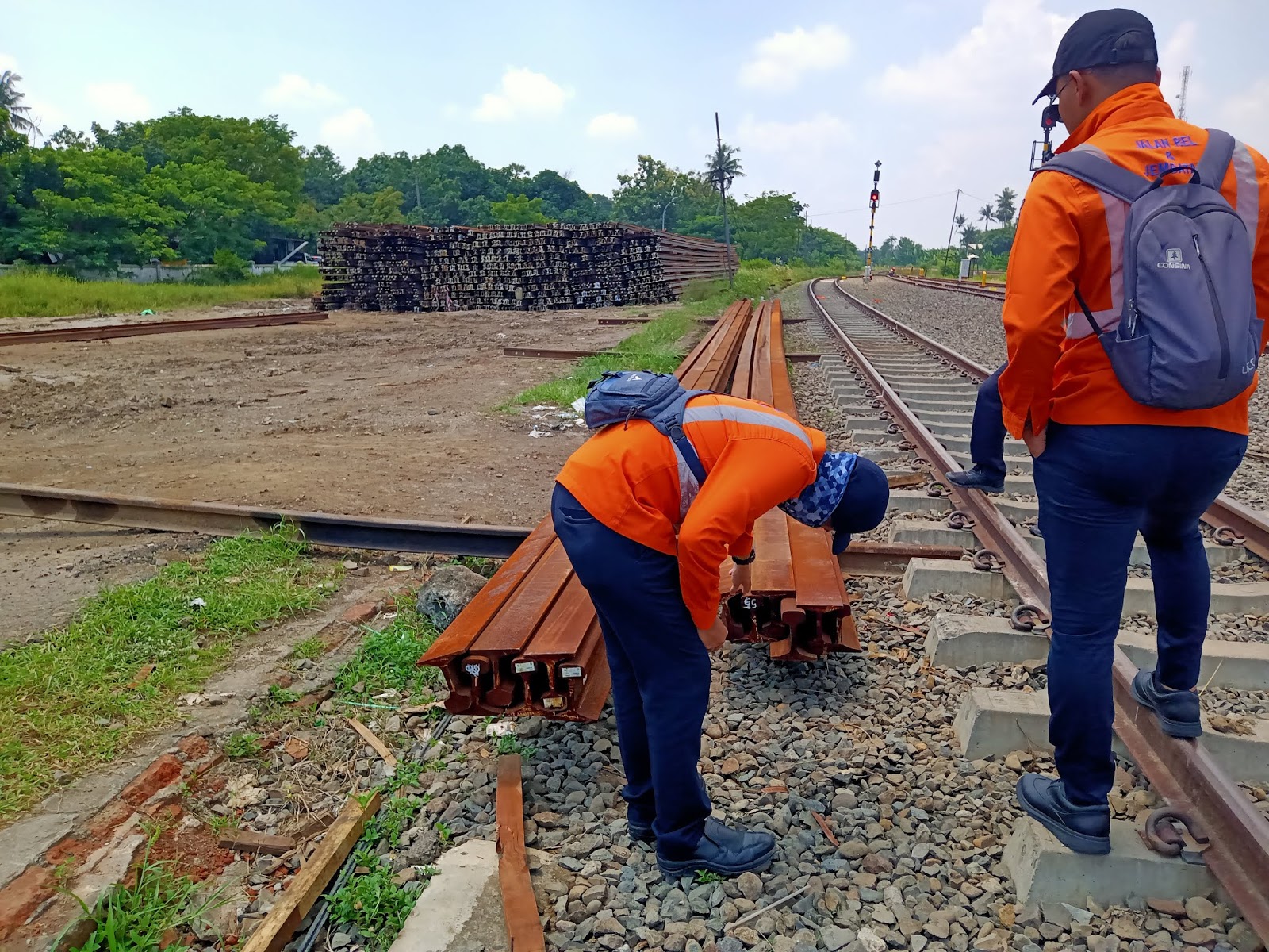 Detail Bantalan Beton Rel Kereta Api Nomer 28