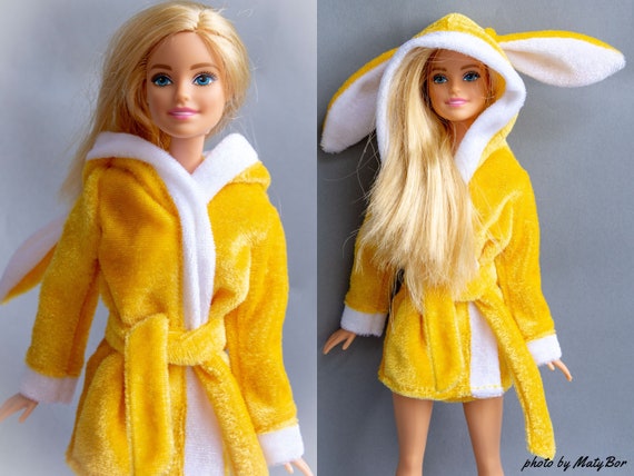 Detail Barbie Bathrobe Nomer 30