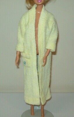 Detail Barbie Bathrobe Nomer 34