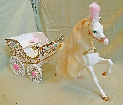 Detail Barbie Cinderella Carriage And Horse Nomer 30