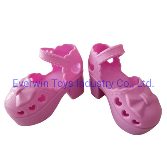 Detail Barbie Doll Crocs Nomer 17
