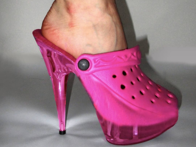 Detail Barbie Doll Crocs Nomer 27