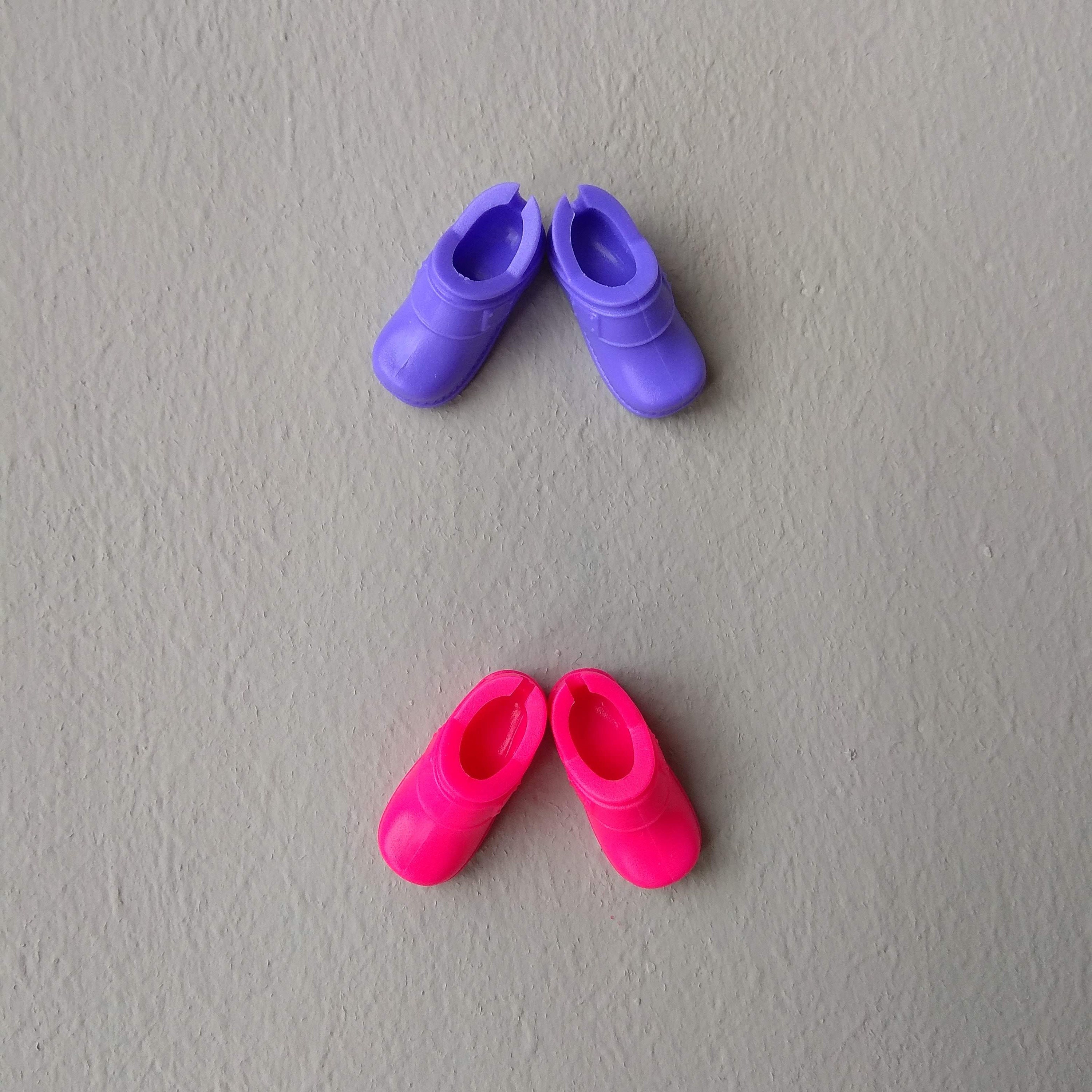 Detail Barbie Doll Crocs Nomer 5