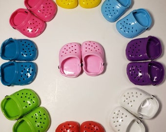 Detail Barbie Doll Crocs Nomer 52