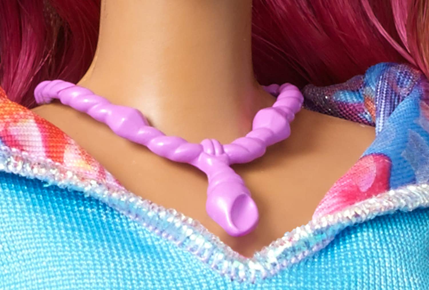 Detail Barbie Dolphin Magic Necklace Nomer 5