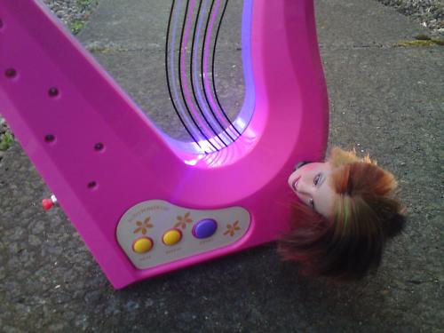 Detail Barbie Harp Nomer 34