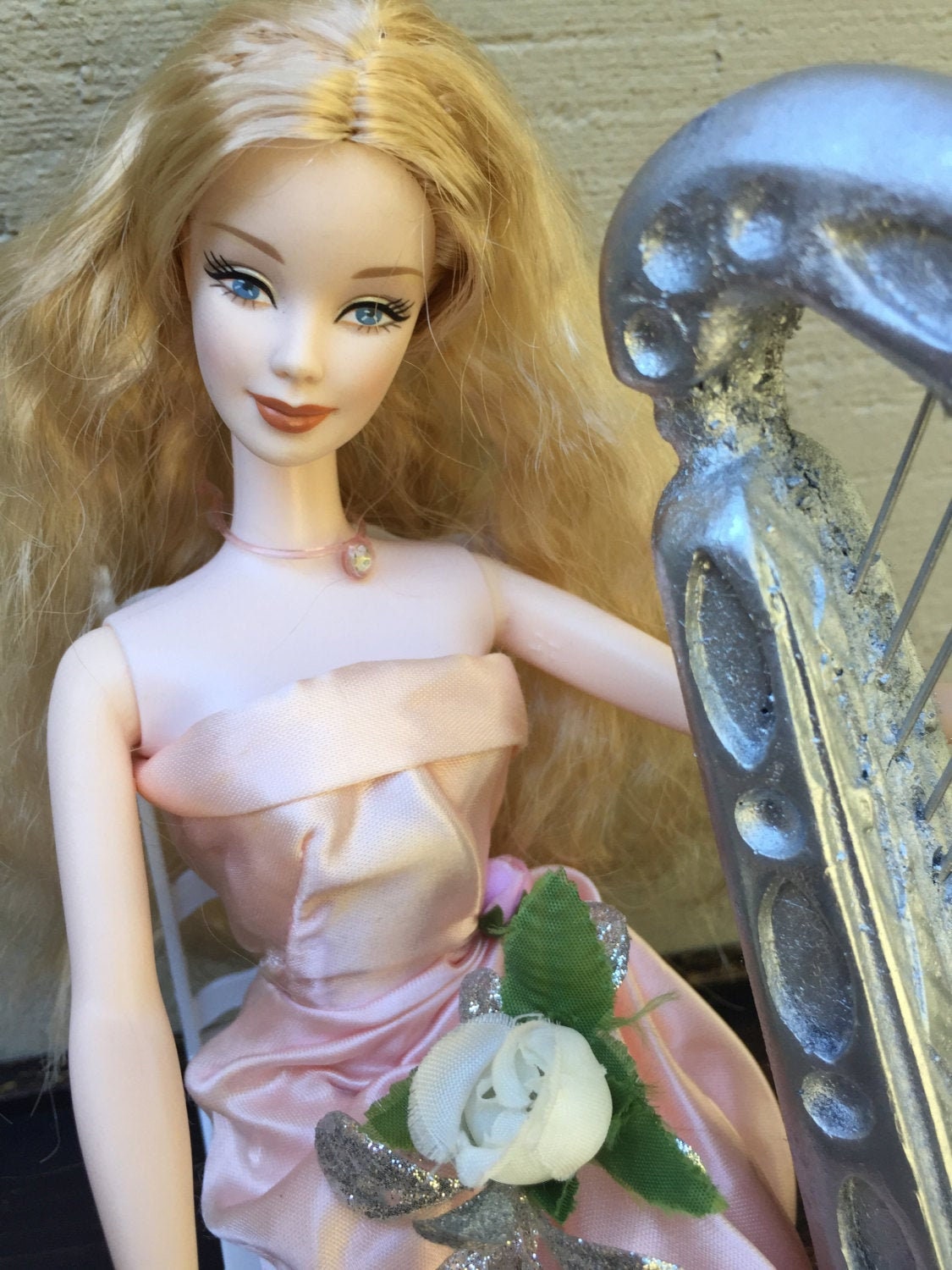 Detail Barbie Harp Nomer 47