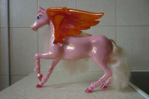 Detail Barbie Pegasus Horse Nomer 31