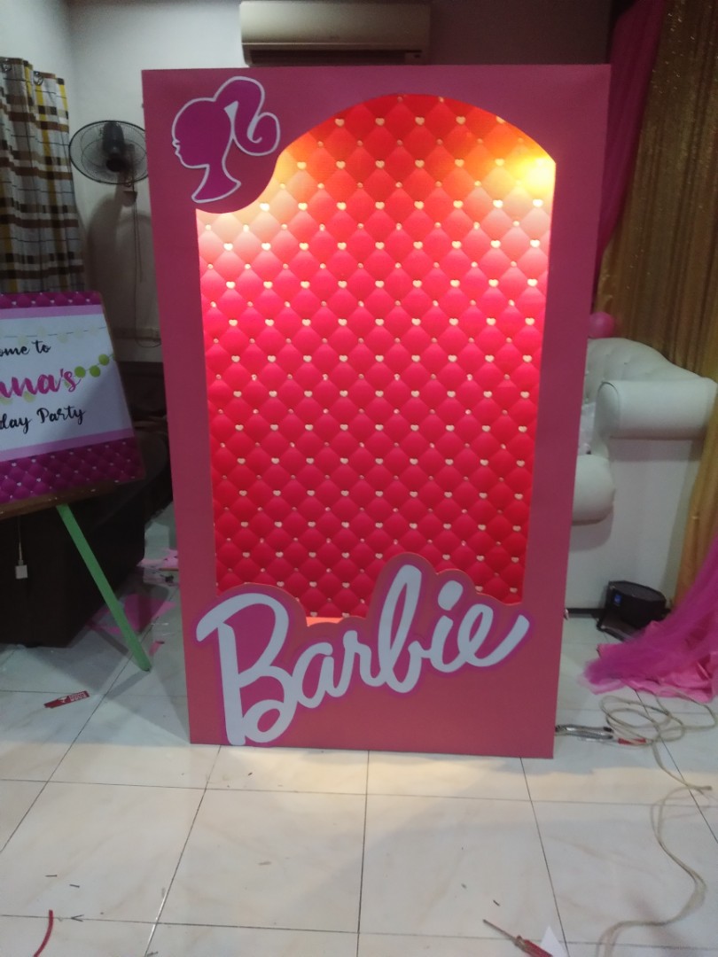 Detail Barbie Photo Booth Frame Nomer 40