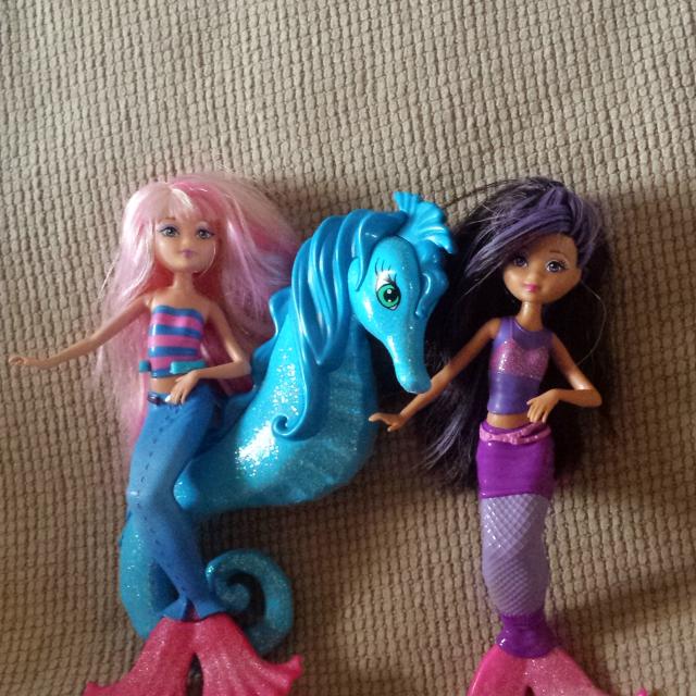 Detail Barbie Seahorse Nomer 42