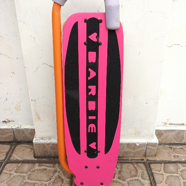 Detail Barbie Skateboard Scooter Nomer 5