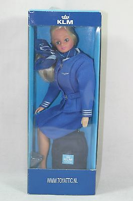 Detail Barbie Stewardess Nomer 9