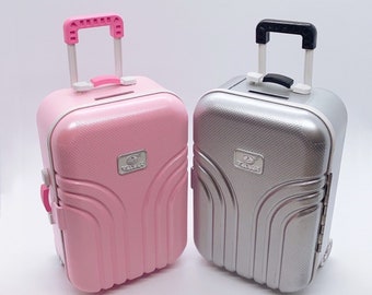 Detail Barbie Suitcase On Wheels Nomer 47