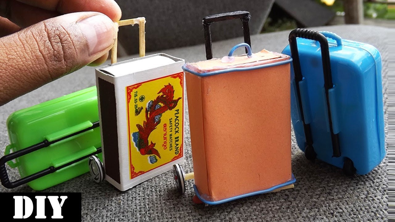 Detail Barbie Suitcase On Wheels Nomer 50