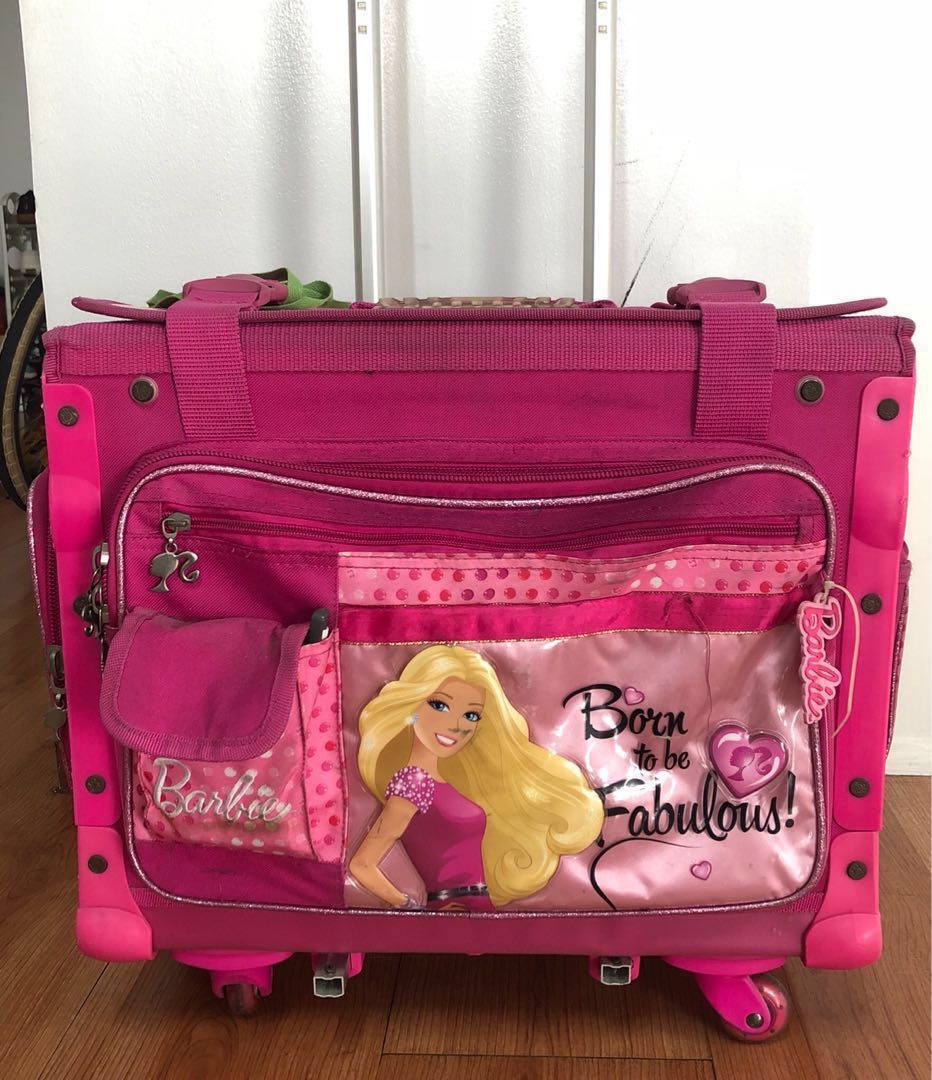 Detail Barbie Suitcase On Wheels Nomer 6