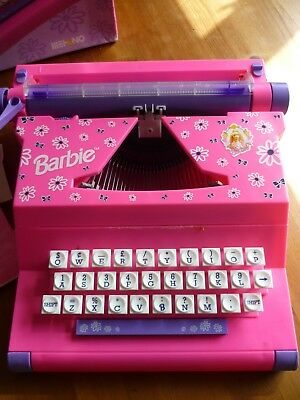 Detail Barbie Typewriter Nomer 41