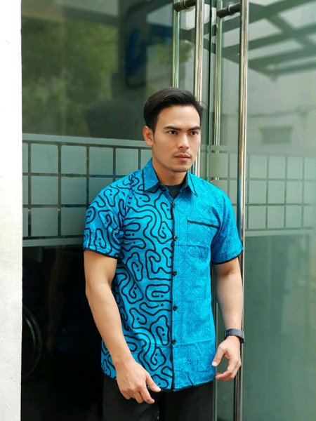 Detail Batik Biru Langit Nomer 3