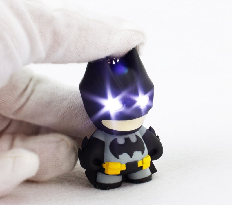 Detail Batman Flashlight Keychain Nomer 54