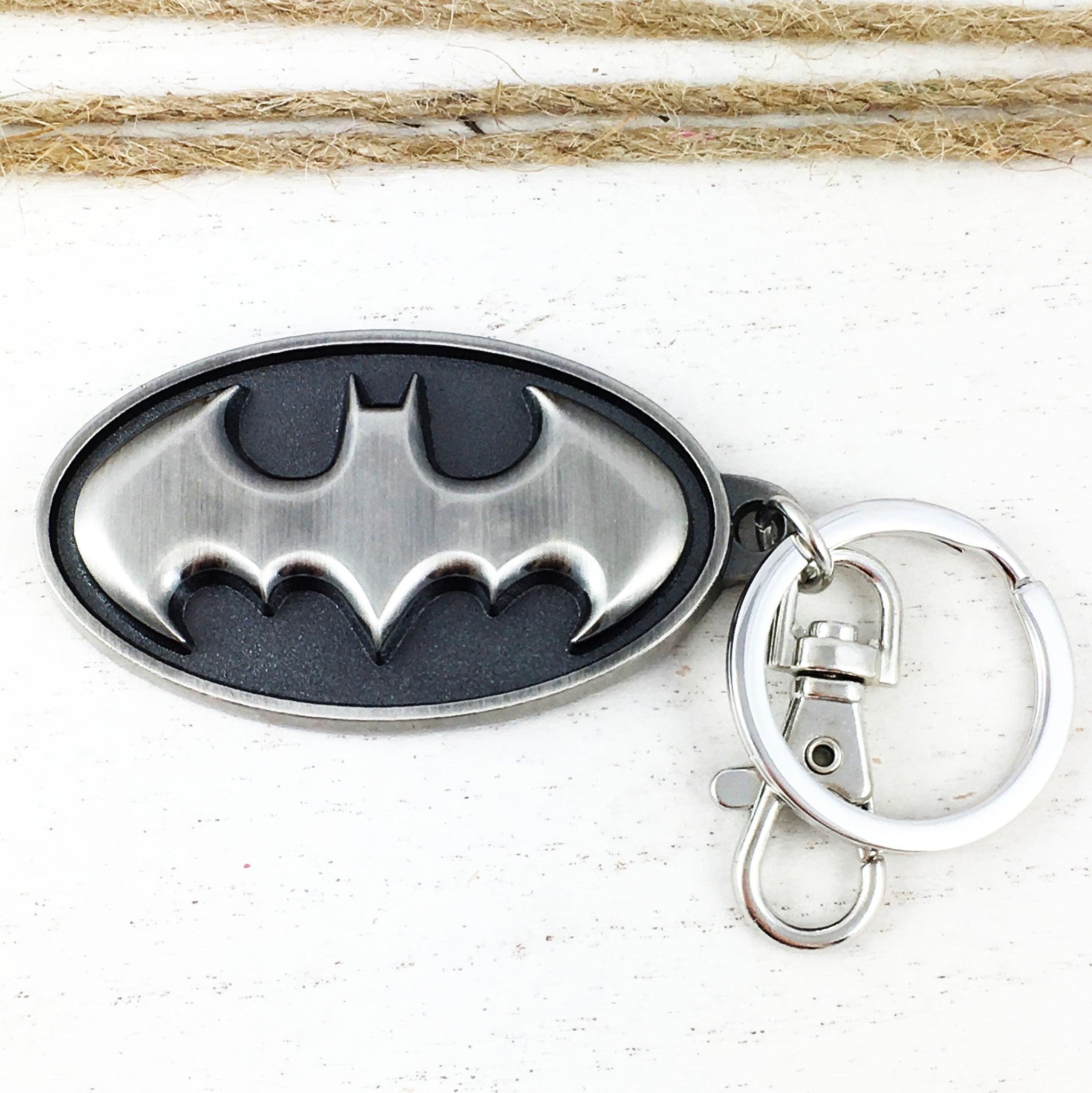 Detail Batman Symbol Keychain Nomer 20