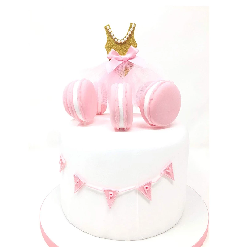 Detail Torte Mit Krone Nomer 13