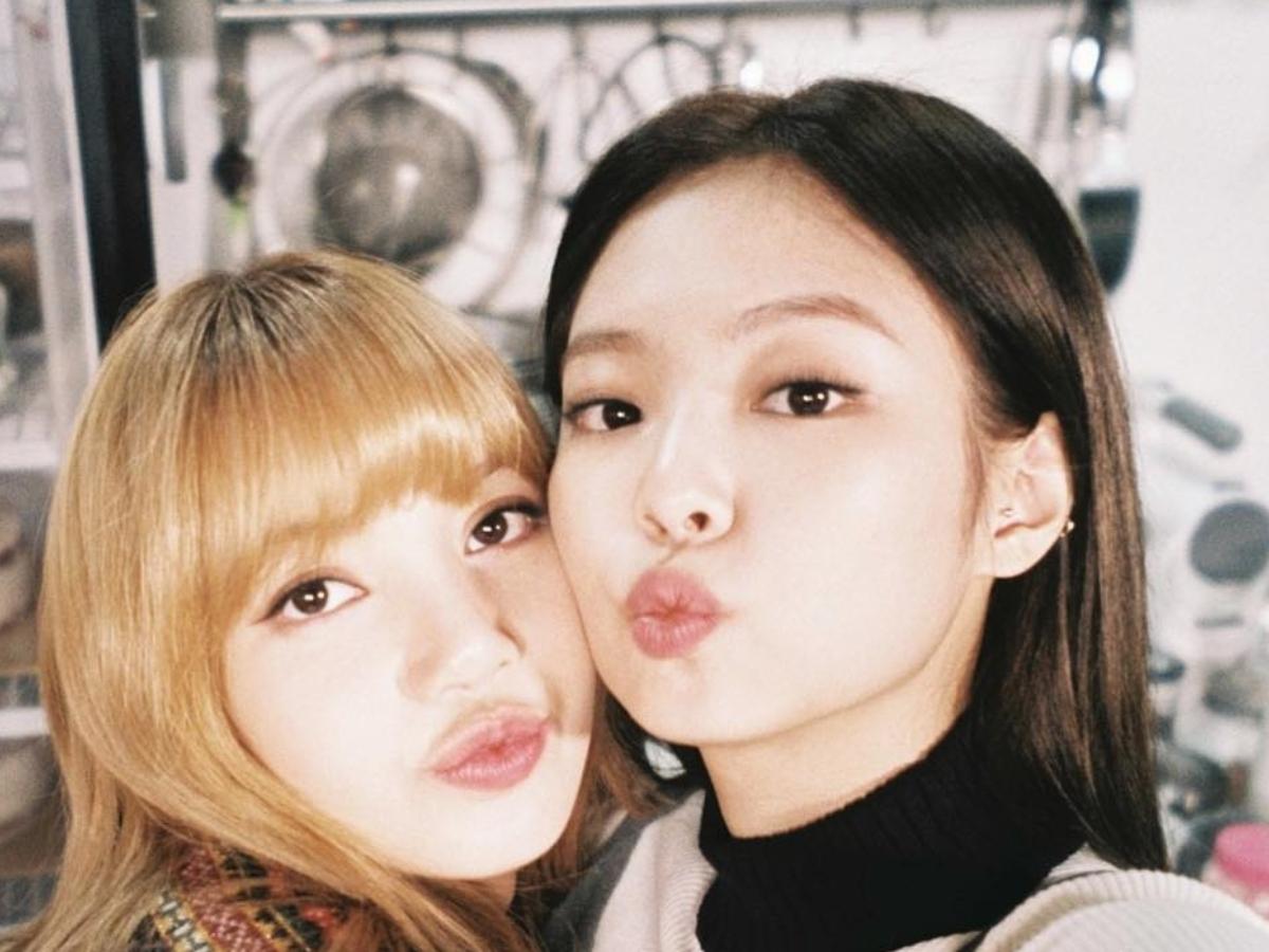 Detail Foto Foto Blackpink Jennie Dan Lisa Nomer 3