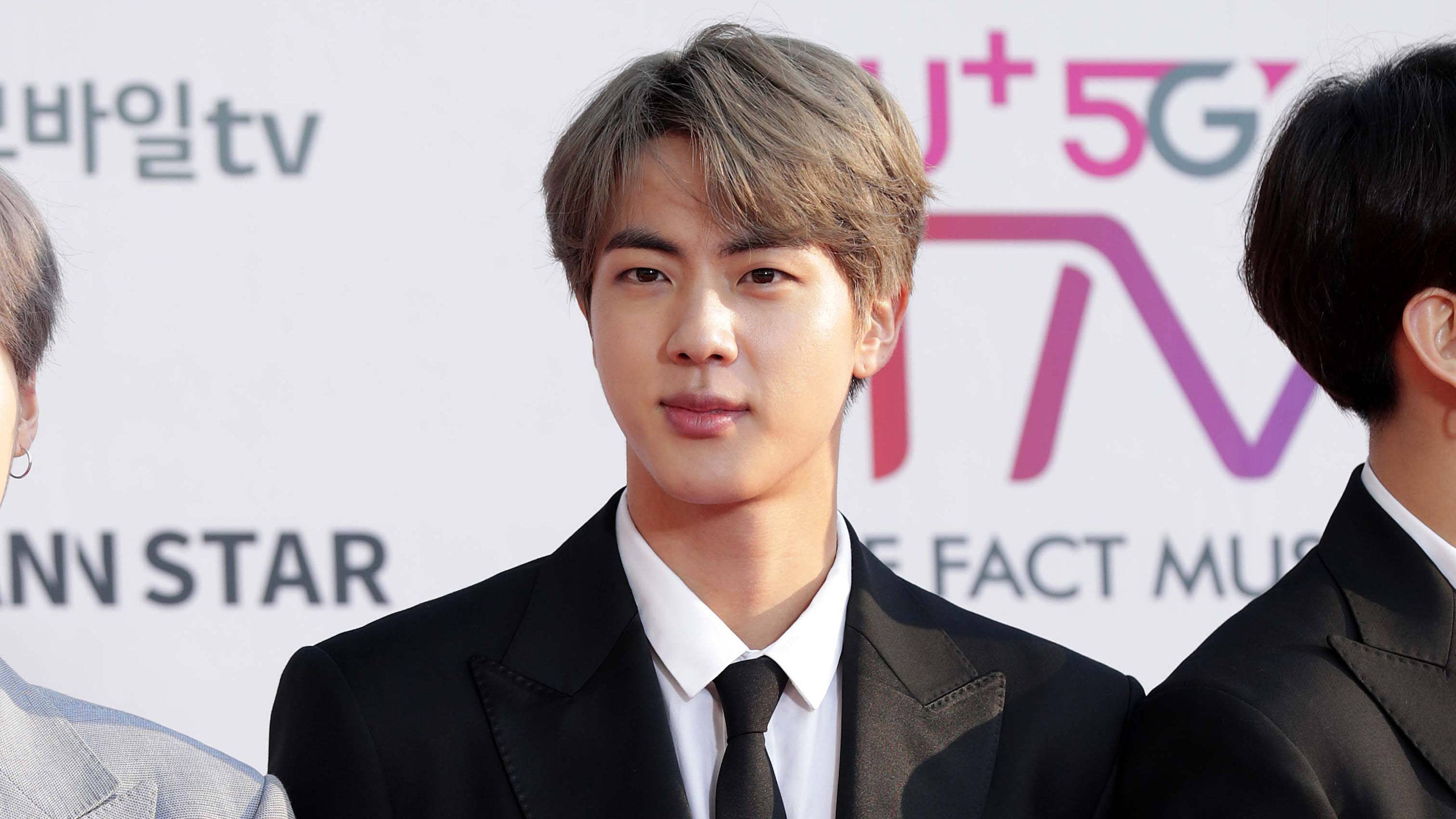 Detail Foto Foto Bts Jin Nomer 29