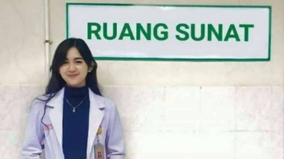 Detail Foto Foto Dokter Cantik Nomer 13