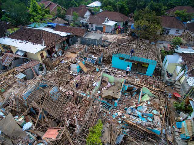 Foto Foto Gempa Di Lombok - KibrisPDR