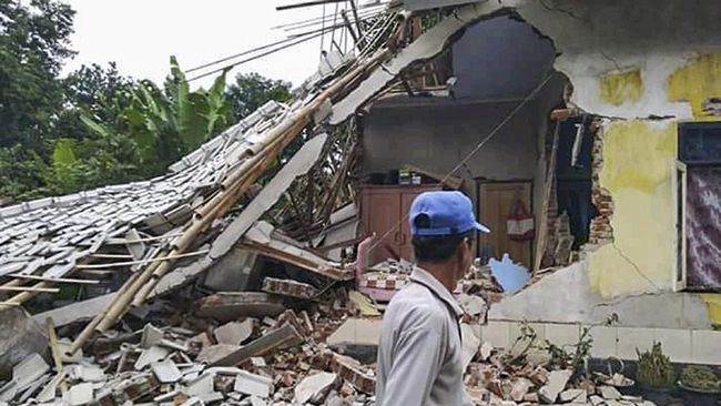 Detail Foto Foto Gempa Di Lombok Nomer 5