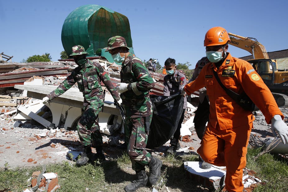 Detail Foto Foto Gempa Di Lombok Nomer 41